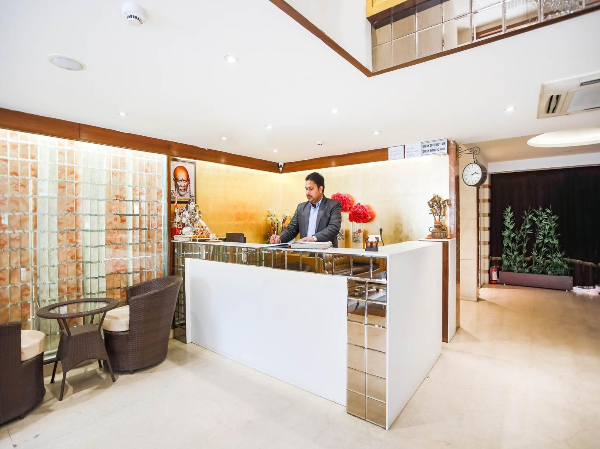Collection O The Kailash Dev Hotel New Delhi Exterior photo